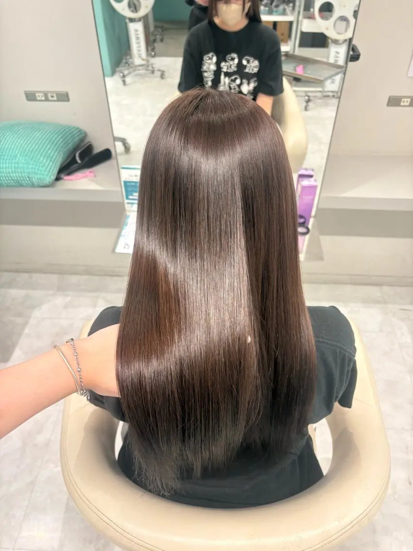 ロング カット ヘアカラー 韓国風レイヤー Yuuhaのヘアスタイル