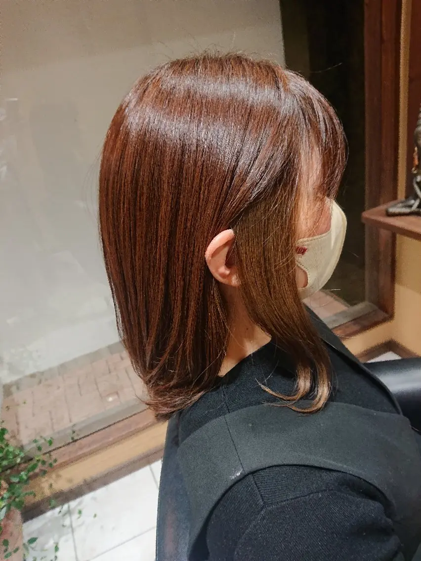 ミディアム 青山 早智子のヘアスタイル