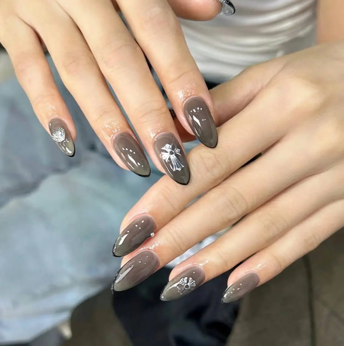 ネイル ハンドネイル エリ🫧 nail池袋東口のネイルデザイン