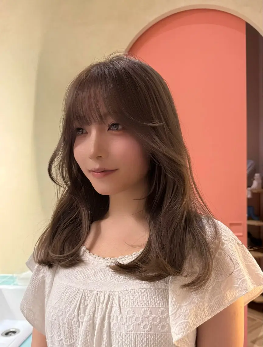 カラー ヘアカラー ハイトーンベージュ カラー/さら🎀のヘアスタイル