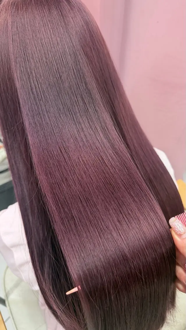 ロング カラー ブリーチ 透明感カラー ラベンダーカラー ブリーチなしカラー ピンクカラー ヘアカラー トリートメント まい🎀ピンク💝 透明感/髪質改善のヘアスタイル