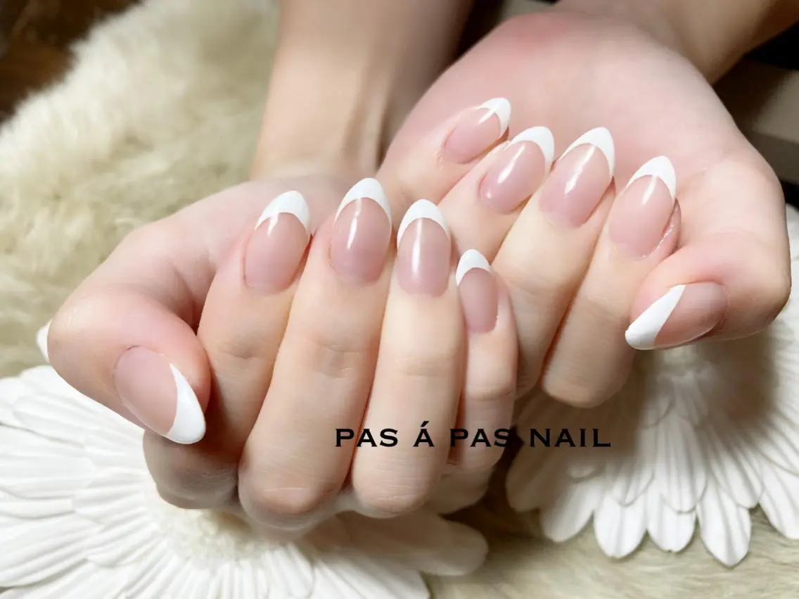 ネイル pas á pas 🩵💛minoriのネイルデザイン