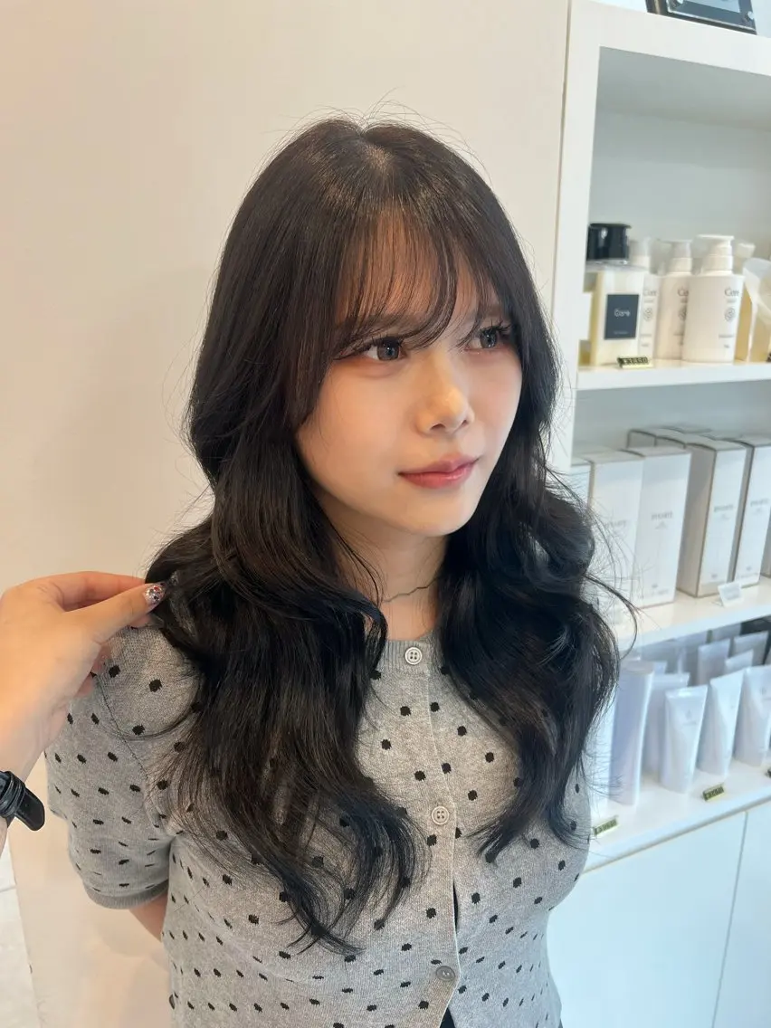 ロング ロングレイヤー 韓国風ヘア レイヤーカット ロング クララ 🐈‍⬛のヘアスタイル