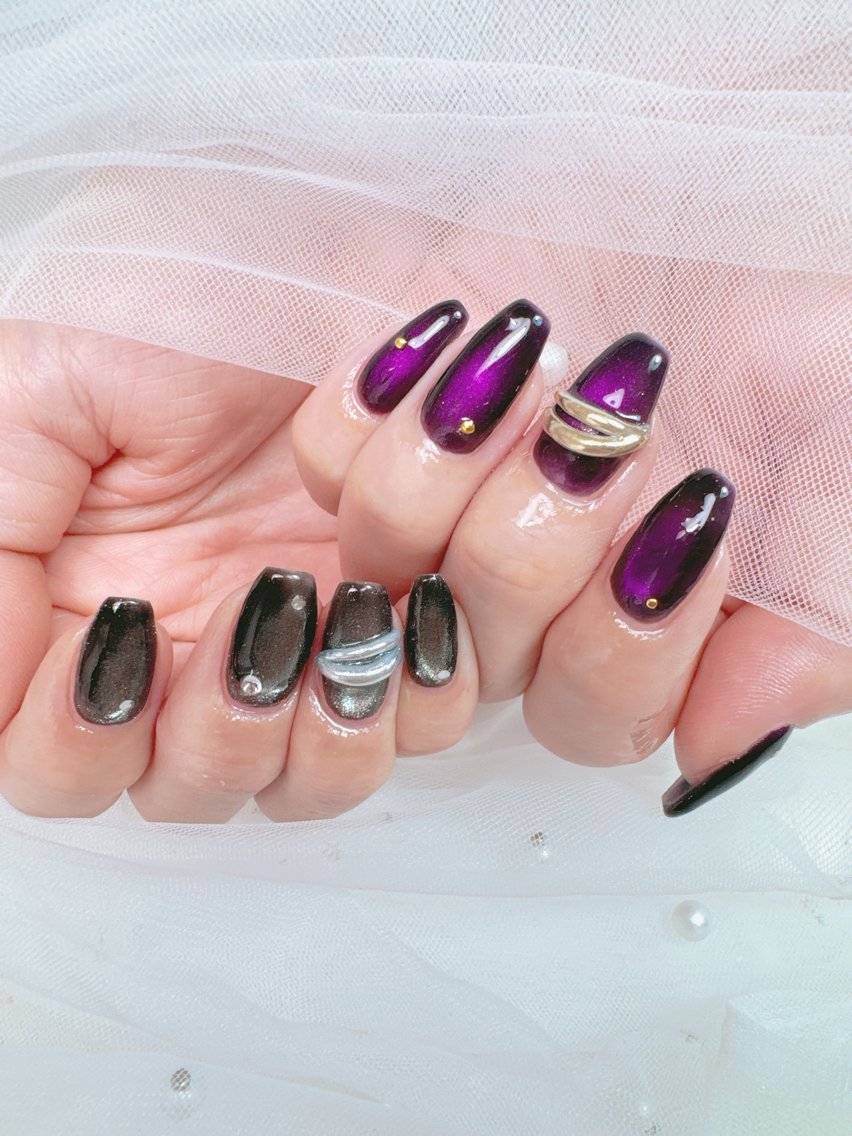 ネイル アートネイル チークネイル フレンチネイル ジェルネイル ガラスフレンチ ハンドネイル Queeens nailのネイルデザイン