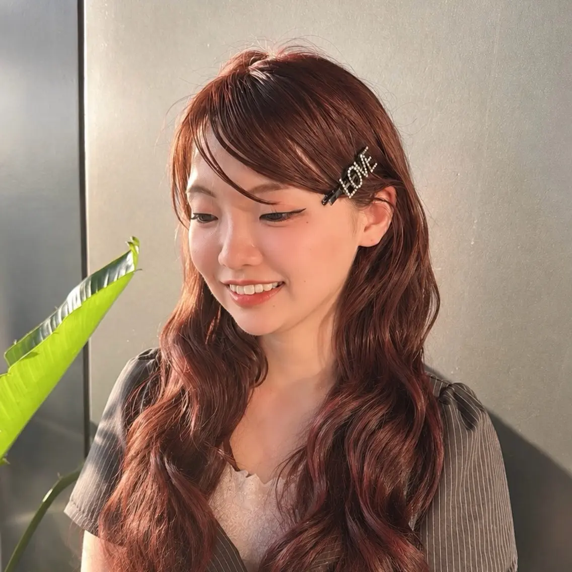 【カット+セットクーポン🤍】前髪顔周りカット+エゴマの葉前髪セット✨+ヨシンモリ巻き🇰🇷+鉄壁ガードスプレー仕上げの写真