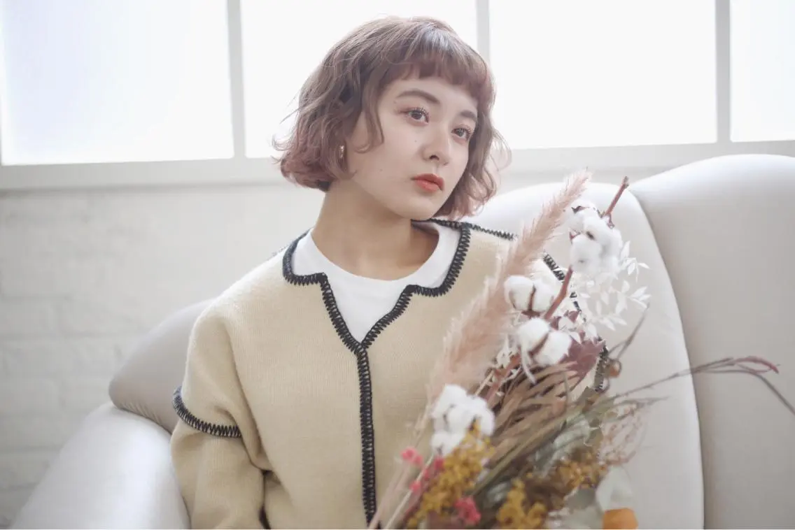 ショート カラー サワタ ミサのヘアスタイル