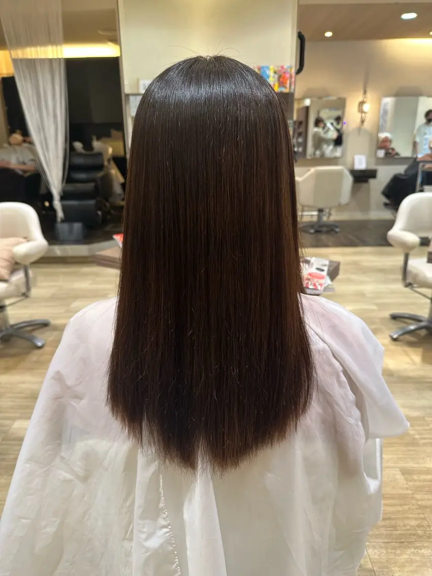 ロング 廣末 千菜のヘアスタイル