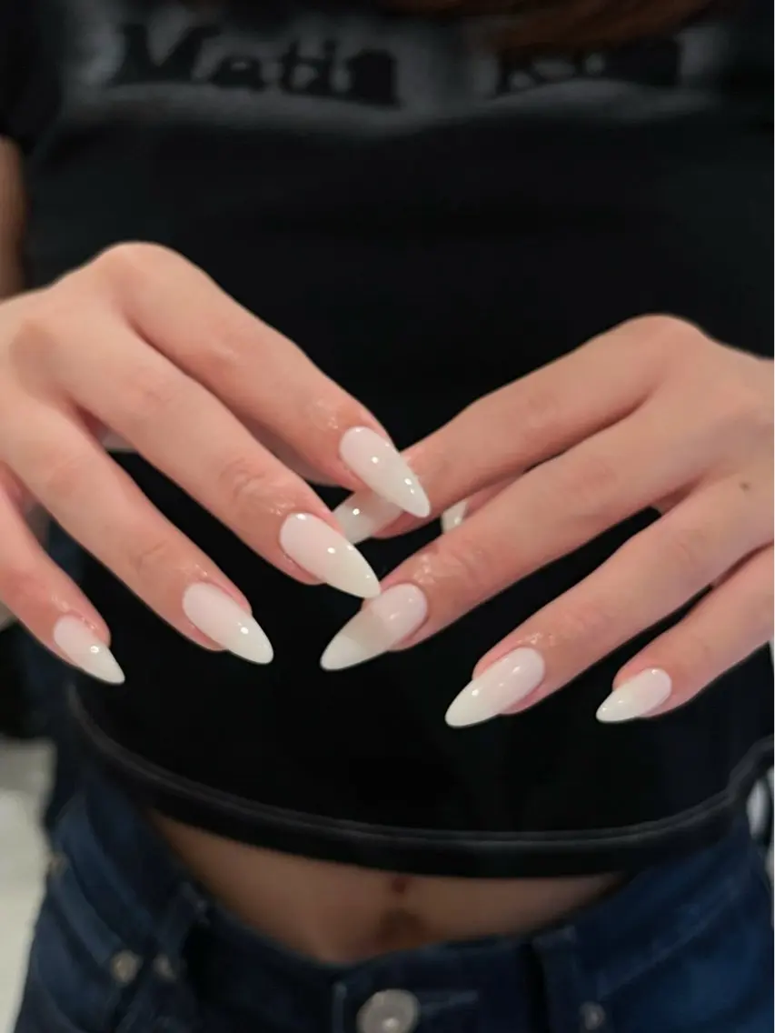 ネイル ハンドネイル prunelle .のネイルデザイン