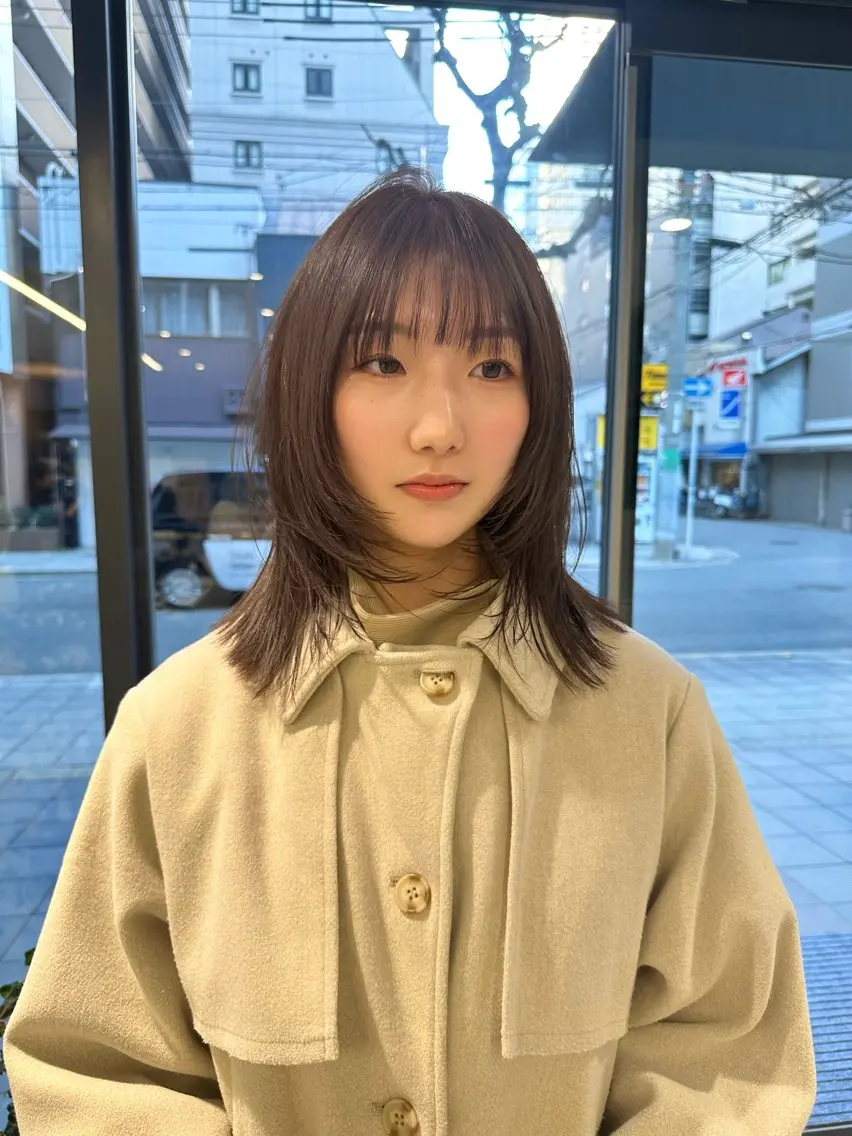 ミディアム カラー ベージュカラー レイヤーカット 似合わせカット カット ヘアカラー トリートメント ハイトーン/透け感 カラー🎀真香のヘアスタイル
