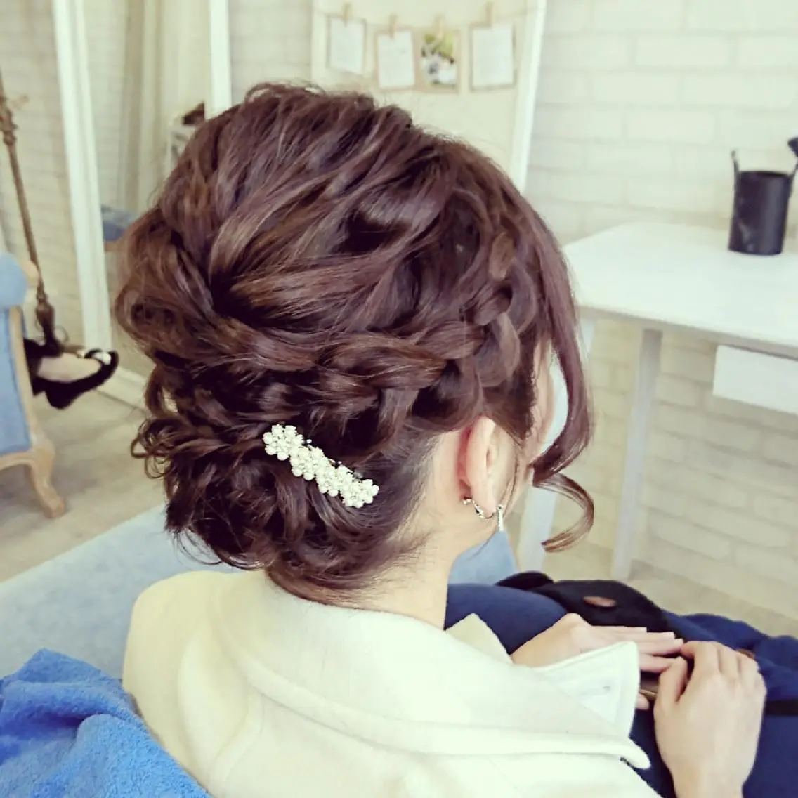 ヘアアレンジ セミロング 植田 真理のエステ・リラクイメージ