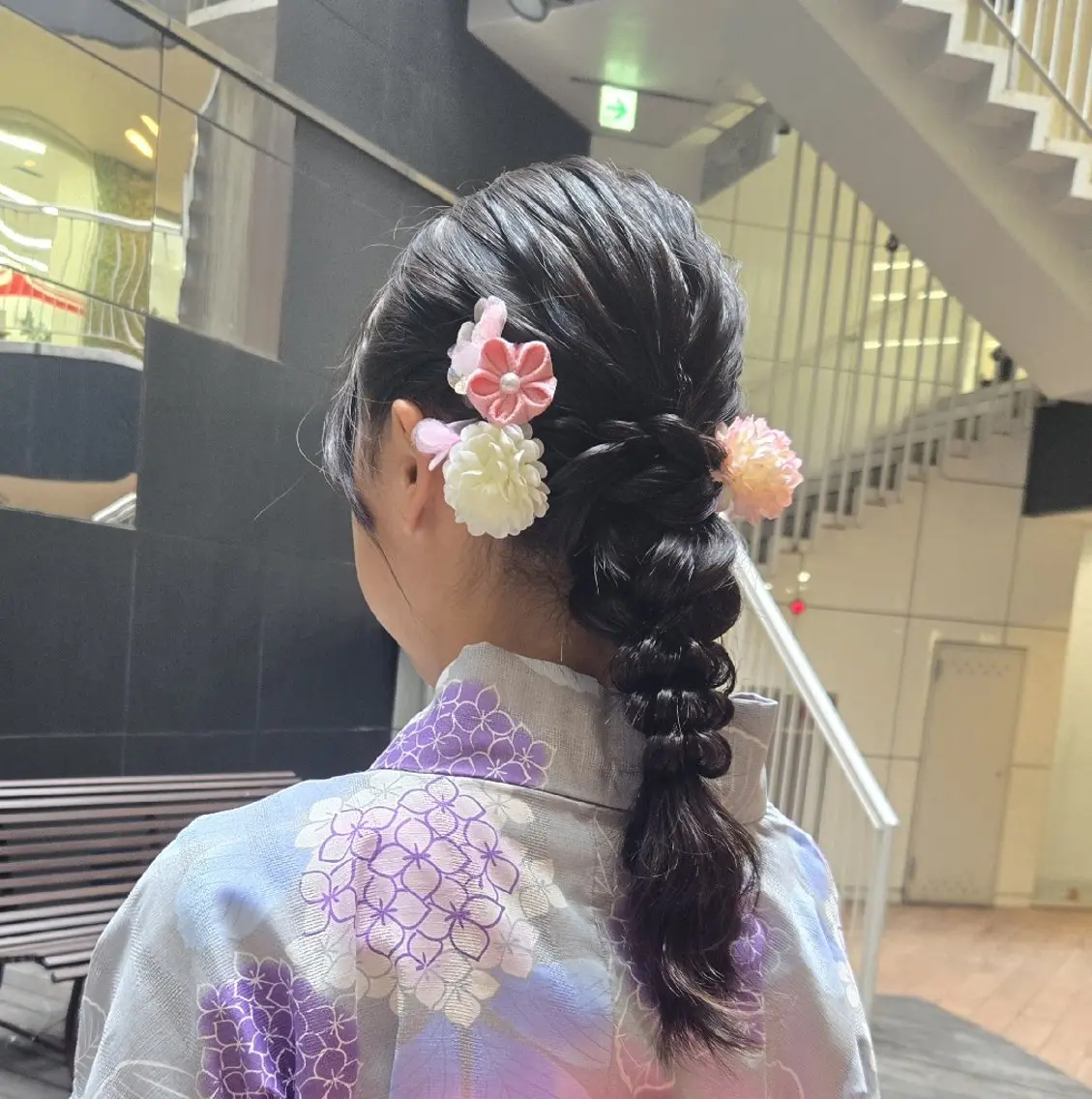 セミロング ヘアアレンジ ヘアセット テラスオブベル 林のマツエク・マツパデザイン