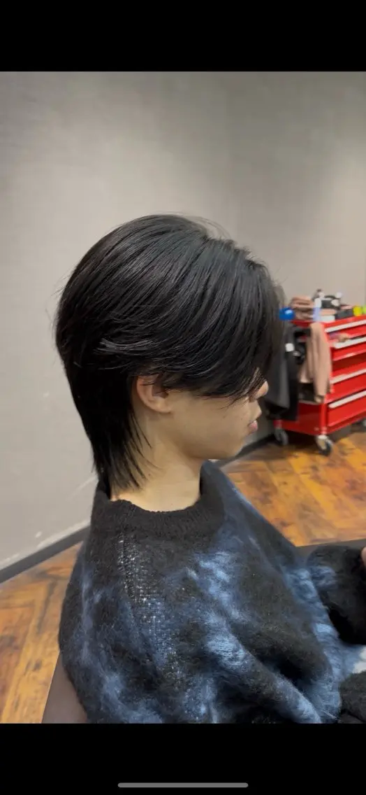 メンズ メンズ韓国風 メンズパーマ カット パーマ トリートメント 岡部 琉斗のヘアスタイル