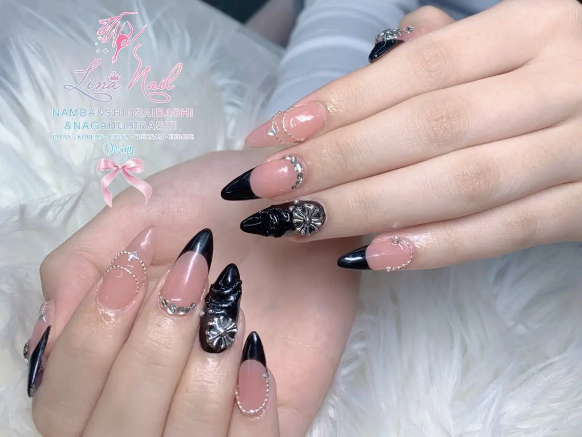 ネイル チークネイル 桜ネイル フラッシュネイル フットネイル ジェルネイル リナネイル 長堀橋店/東心斎橋店のマツエク・マツパデザイン