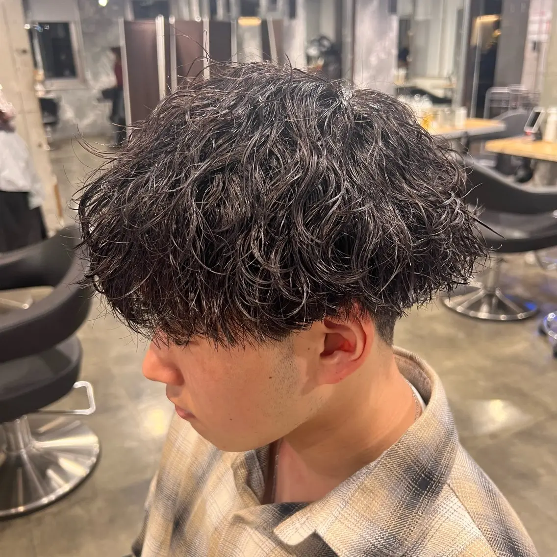 ショート カラー パーマ ヘアアレンジ メンズ キッズ アップバング センターパート メンズハイライト マッシュ メンズパーマ 🔷横浜1のパーマ 職人🔷将太郎のヘアスタイル