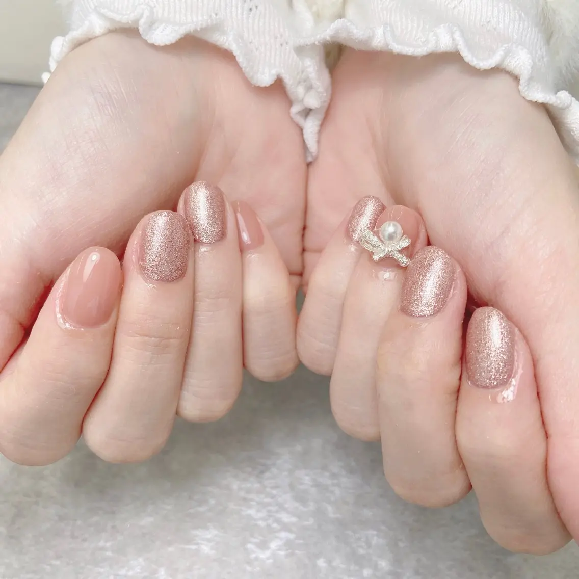 ネイル ストーンネイル ハンドネイル Ayane 🫧のネイルデザイン
