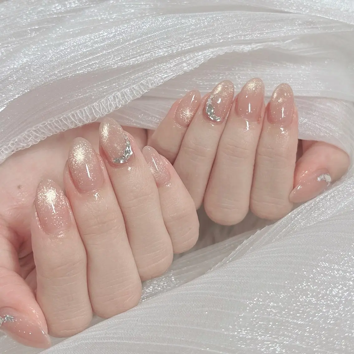 ネイル マグネットネイル オフィスネイル ワンホンネイル ハンドネイル FLY Nail Salonのネイルデザイン