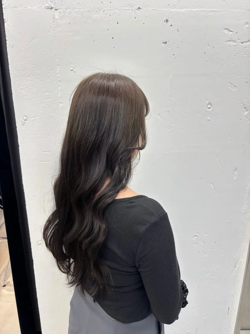 ロング カラー グレージュ オリーブグレージュ オリーブグレー 🌼あいり🌼 JILLSTUDIOのヘアスタイル