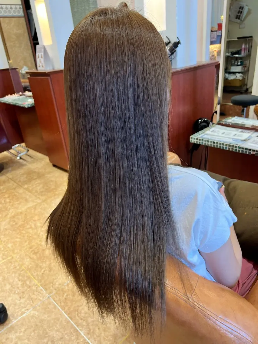 ロング ヘアカラー 加藤 絵美のヘアスタイル