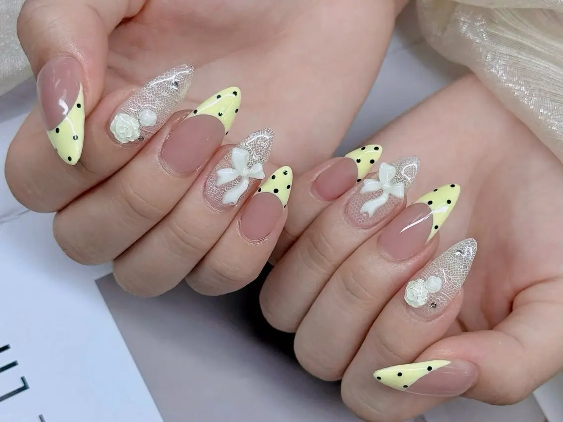 ネイル ハンドネイル Mira Nail Studioのネイルデザイン