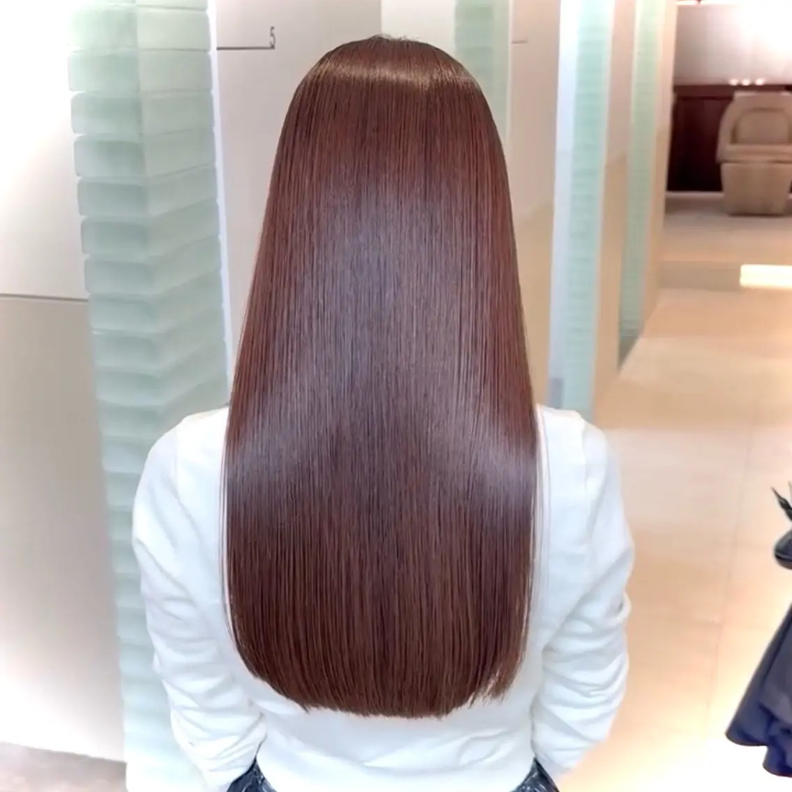 💙人気No. 1💙トレンドレイヤーカット+韓国美髪ノンダメージ縮毛矯正の写真