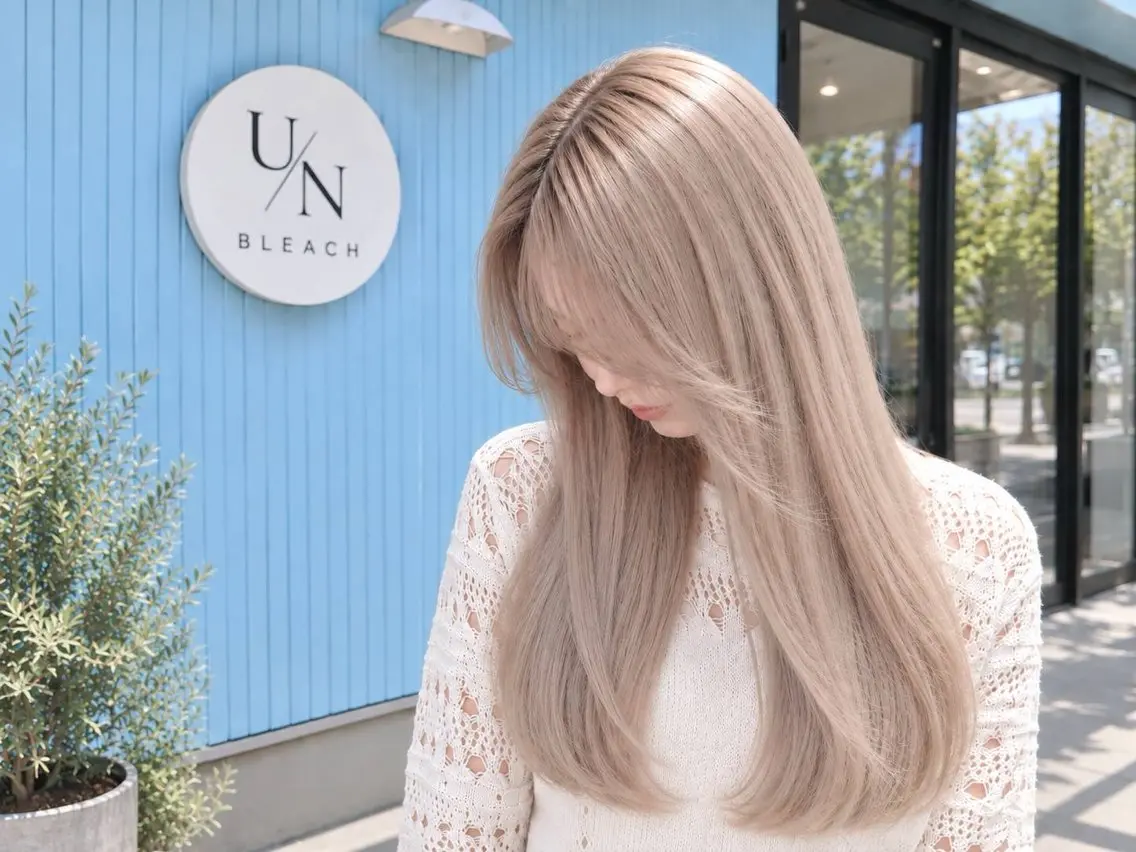 ロング カラー ヘアカラー トリートメント 《髪質改善 UN BLEACH》のヘアスタイル