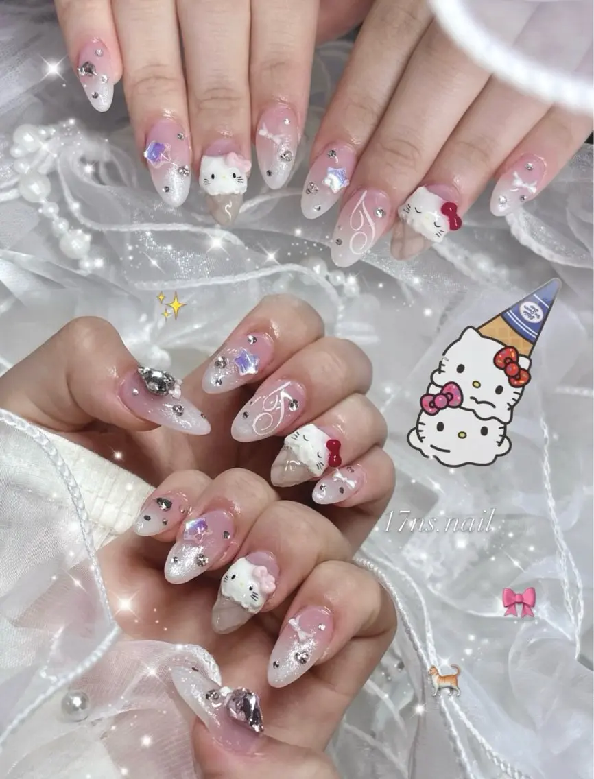 ネイル ˚✧🆕スタッフ🍥 NanAsE⁺✧༚のネイルデザイン
