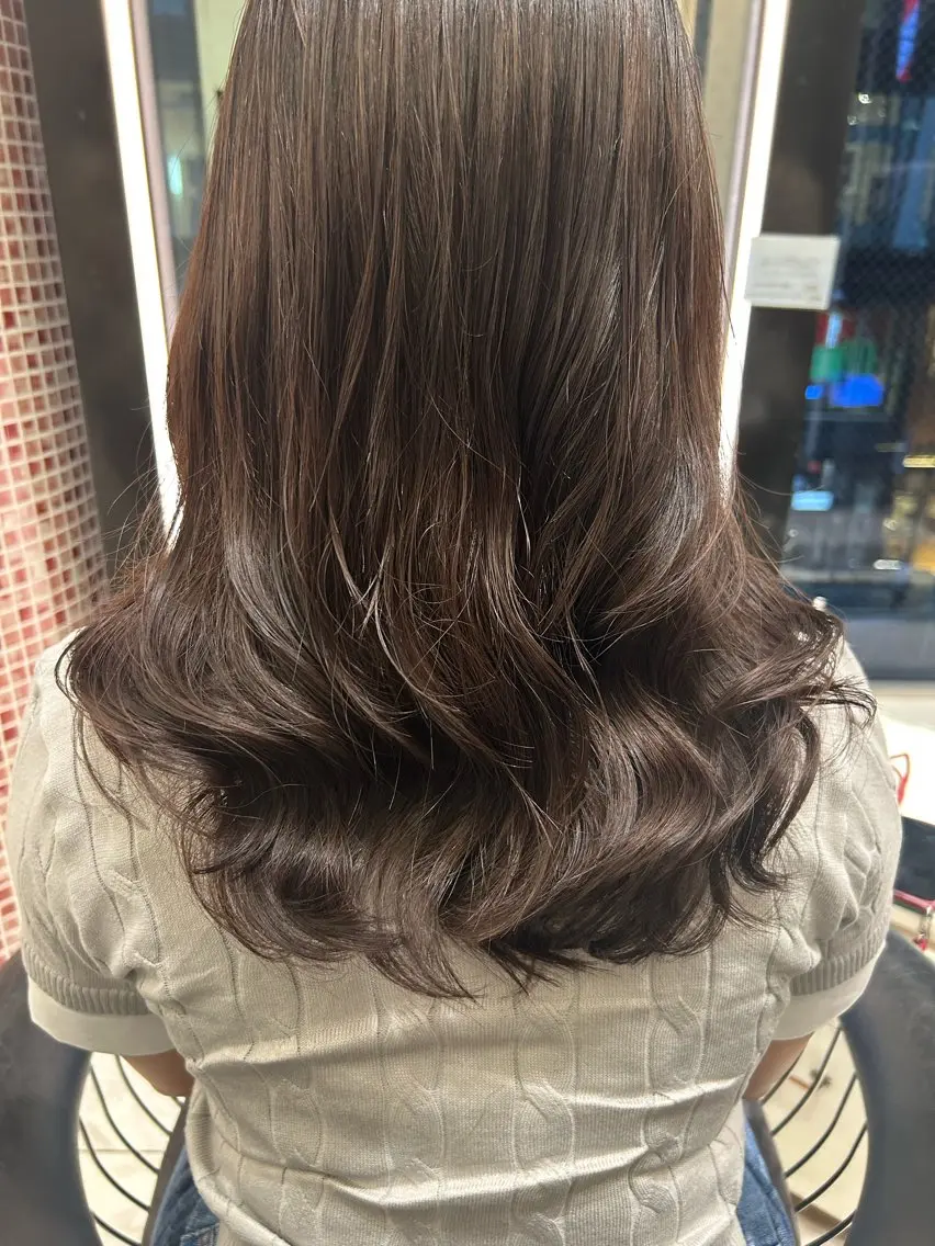 ミディアム パーマ カット パーマ 韓国っぽ水光肌カラー マンツーマン🫧なおのヘアスタイル
