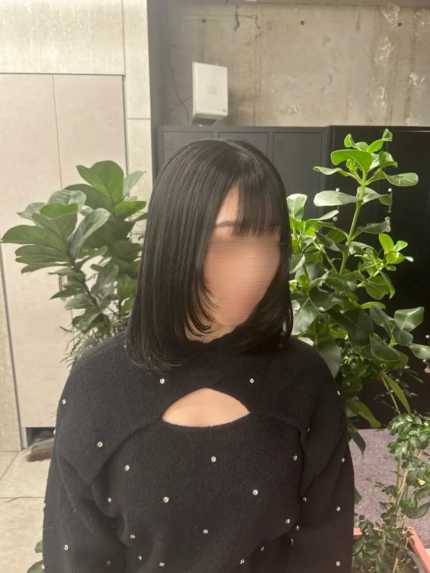 ミディアム カット ヘアカラー 🩵️⋆*BASSA ゆうきのヘアスタイル