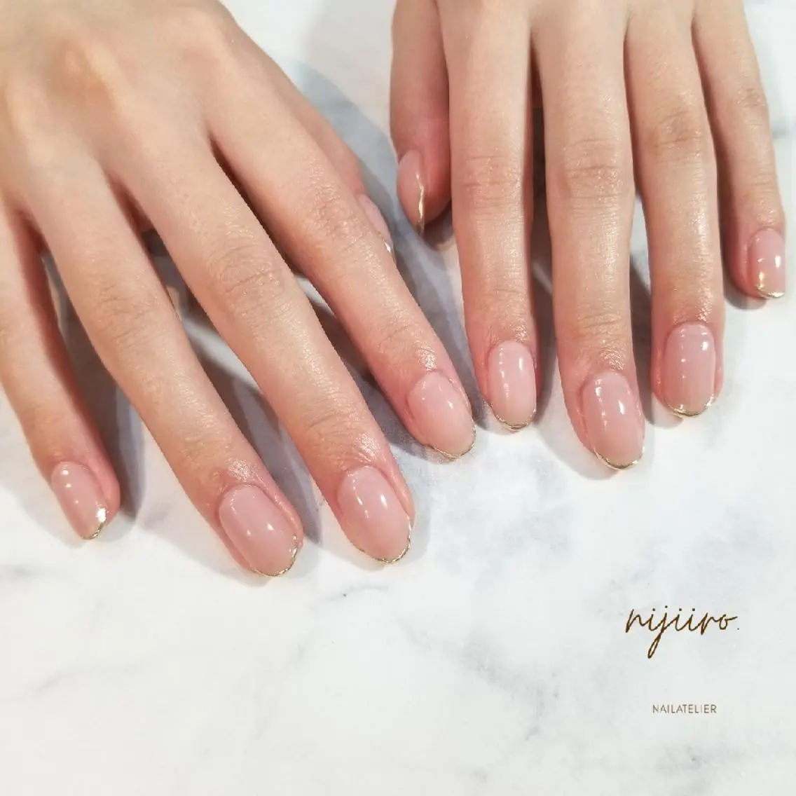ネイル フレンチネイル ミラーネイル ハンドネイル nijiiro🌈 サトウのネイルデザイン