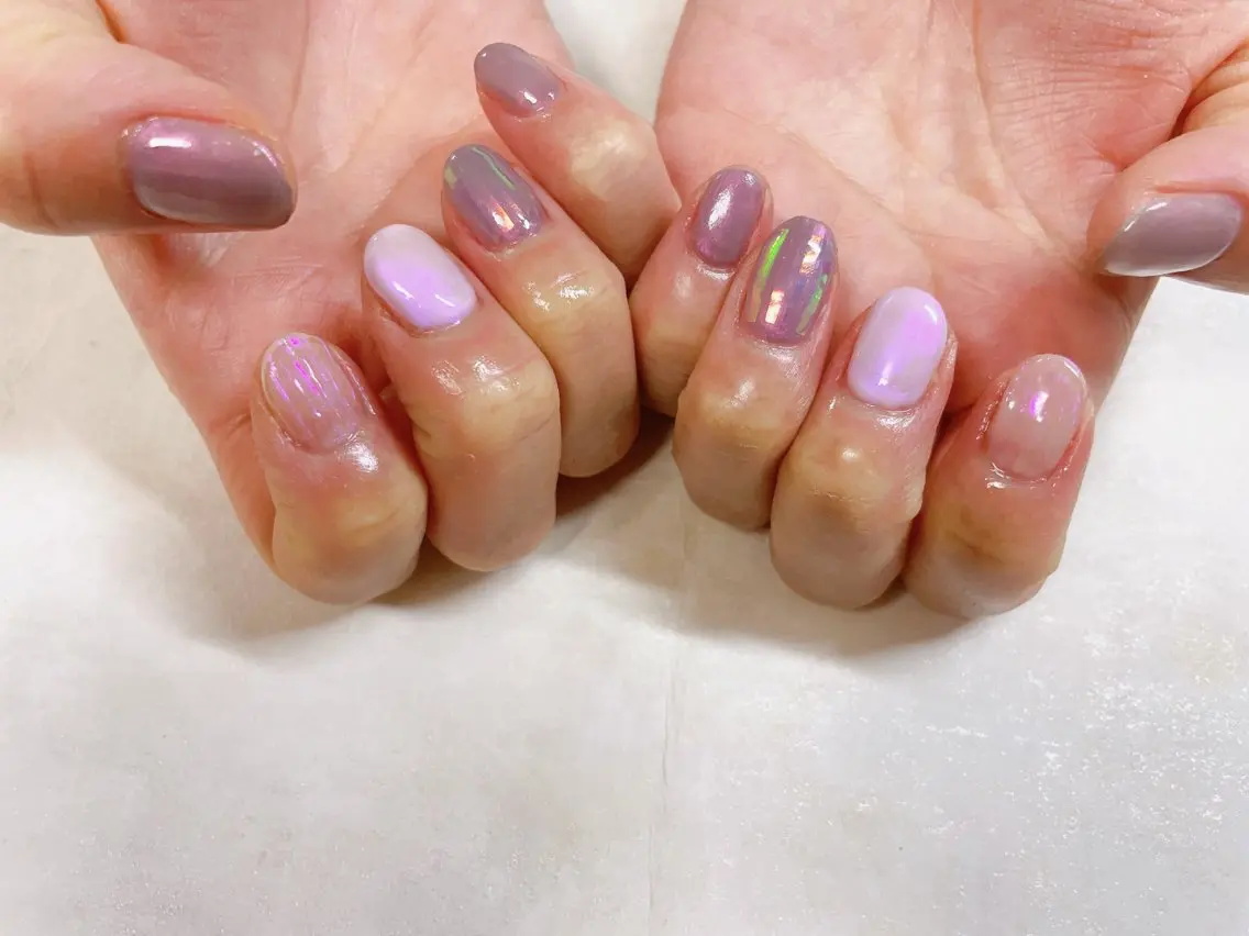ネイル オーロラネイル フラワーネイル フットネイル フレンチネイル ジェルネイル ハンドネイル mogunail &blowのネイルデザイン