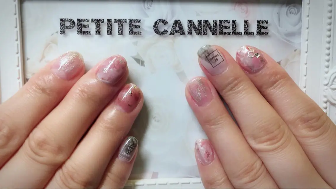 ショート ネイル Petite Cannelleのネイルデザイン