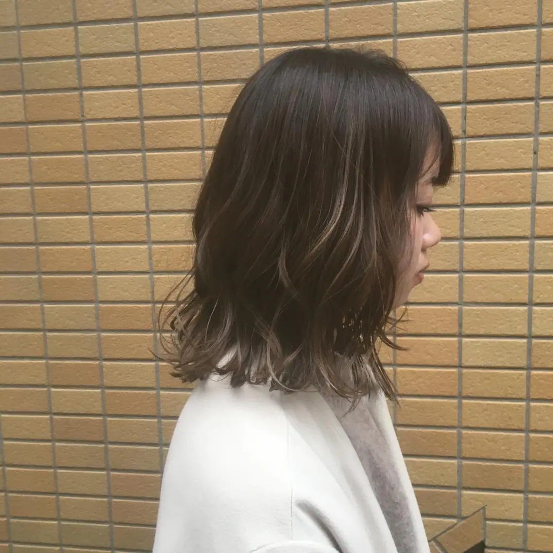 ミディアム カラー カット ヘアカラー トリートメント しのはら まどかのヘアスタイル