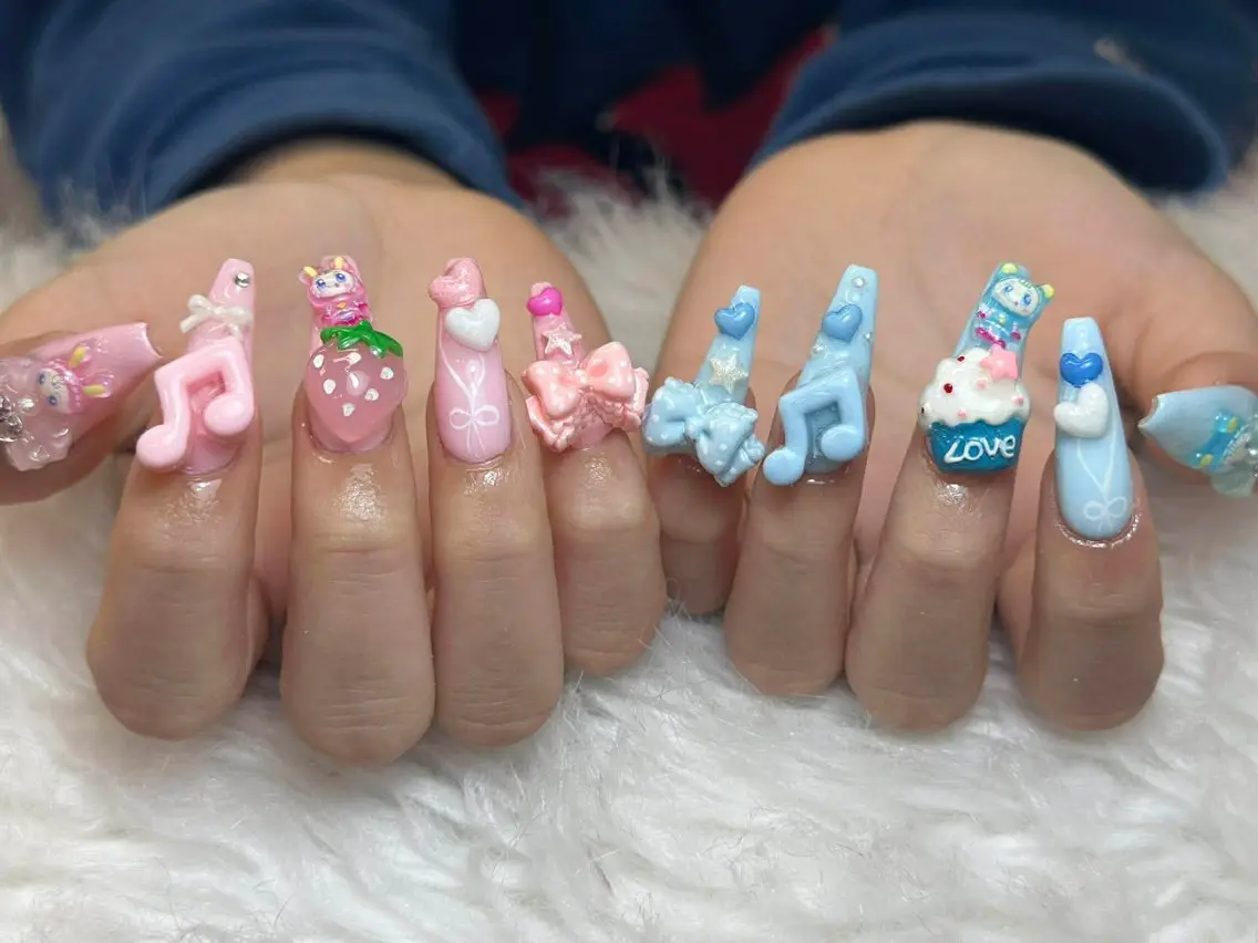 ネイル アートネイル ジェルネイル ネイルチップ ハンドネイル Nie Nail Shinokuboのネイルデザイン