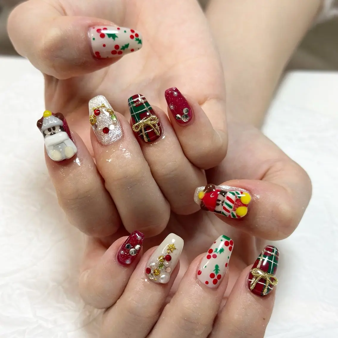 ネイル 冬ネイル クリスマス nailist yuiのネイルデザイン