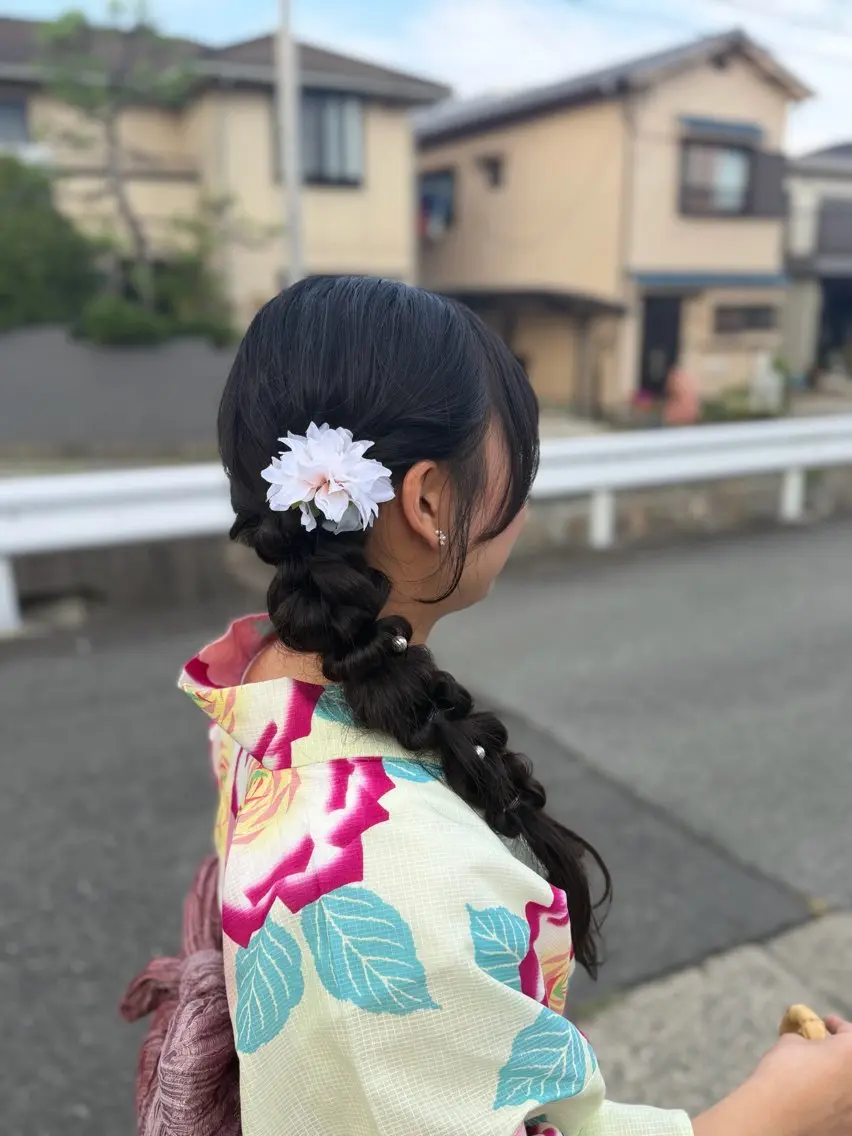 ヘアアレンジ 小田 琴葉のヘアスタイル