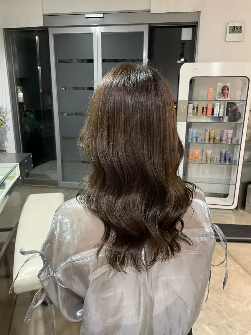 カラー カット ヘアカラー トリートメント 韓国ヘア/透明感カラ ー/メンズレディースのヘアスタイル