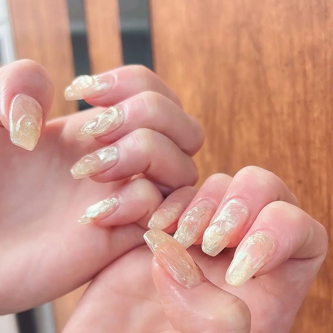 ネイル オーロラネイル ミラーネイル フットネイル pointillé .ayaのネイルデザイン