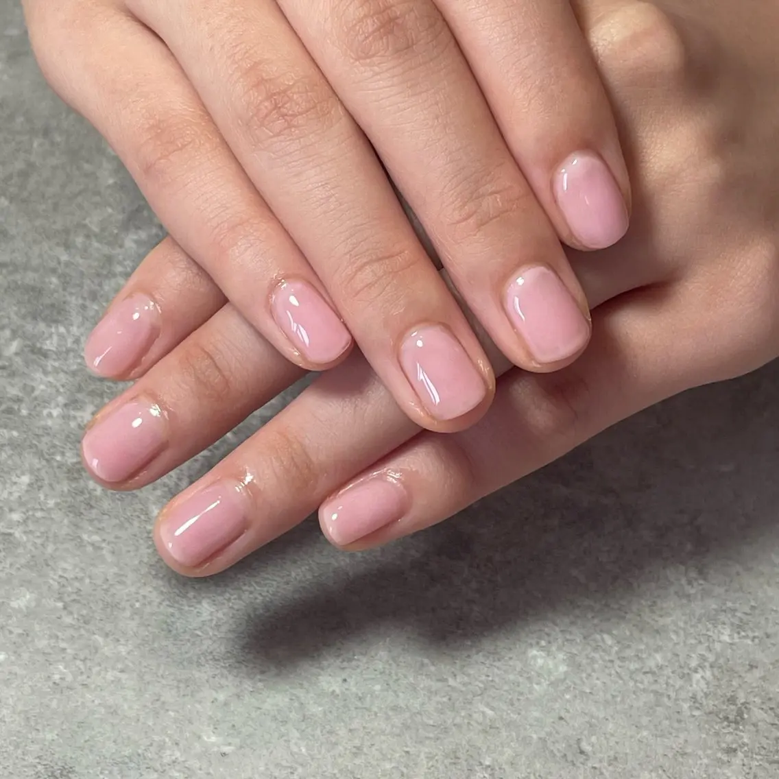 ネイル ワンカラーネイル ハンドネイル Sun Brown Mireiのネイルデザイン