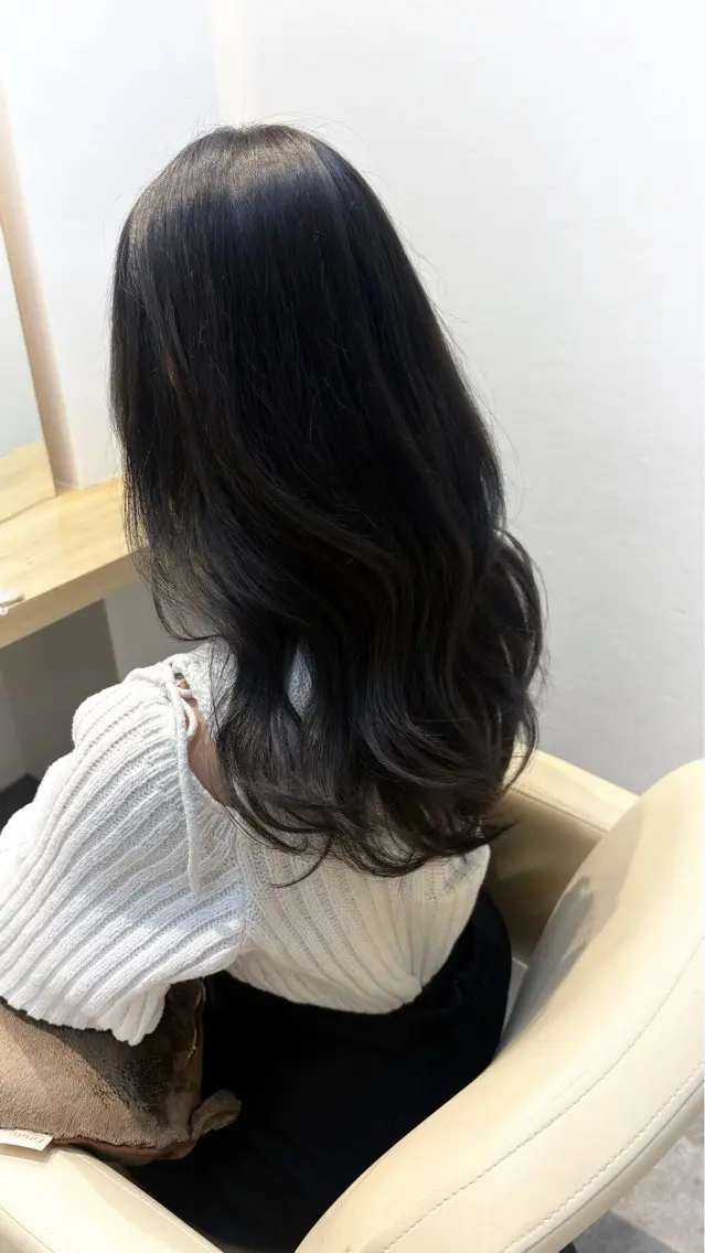 カラー 透明感カラー ダークグレー ヘアカラー 透明感color / 韓国 /KANAのヘアスタイル