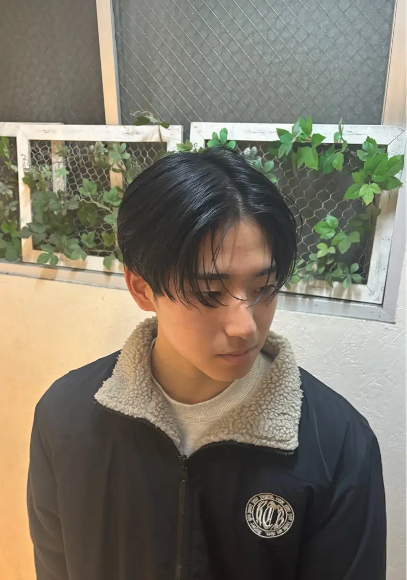ミディアム シースルーバング カット 上窪 創貴のヘアスタイル