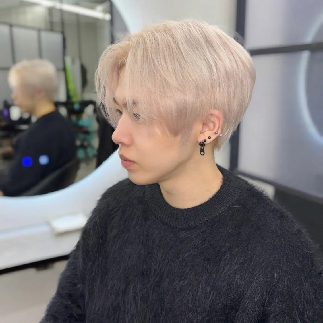 カラー メンズ ヘアカラー Ren. 🦋デザインカラーのヘアスタイル