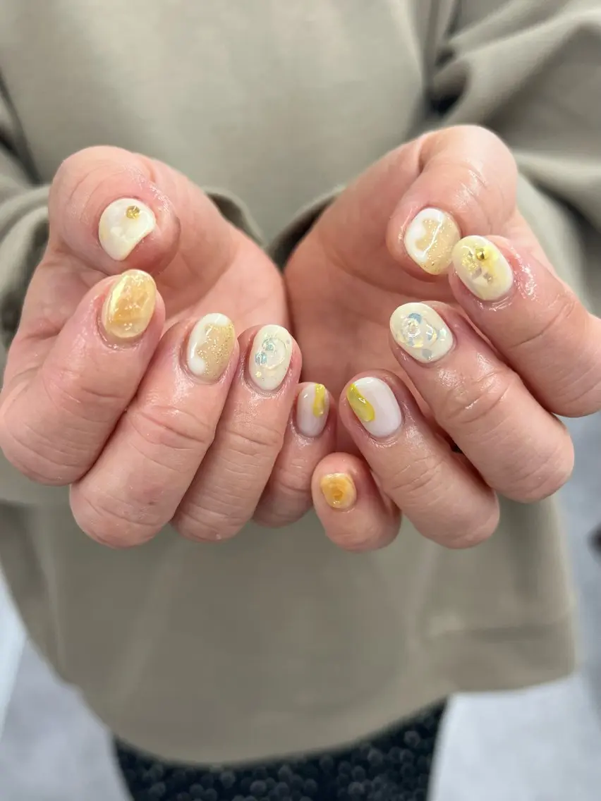 ネイル ジェルネイル マグネットネイル ニュアンスネイル パラジェル リボン ハンドネイル ハンドケア Bana_ Nailのネイルデザイン