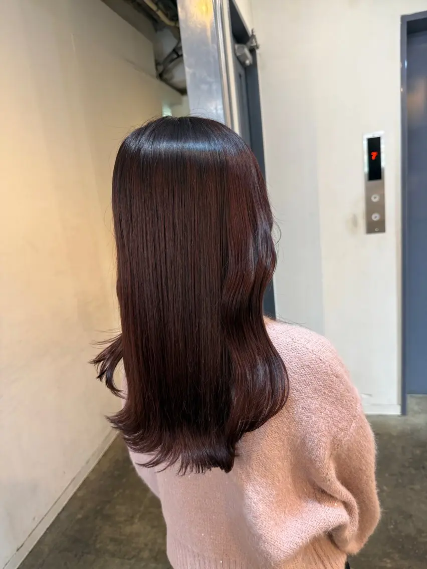 セミロング 縮毛矯正/レイヤー カット⭐️SHOTAのヘアスタイル