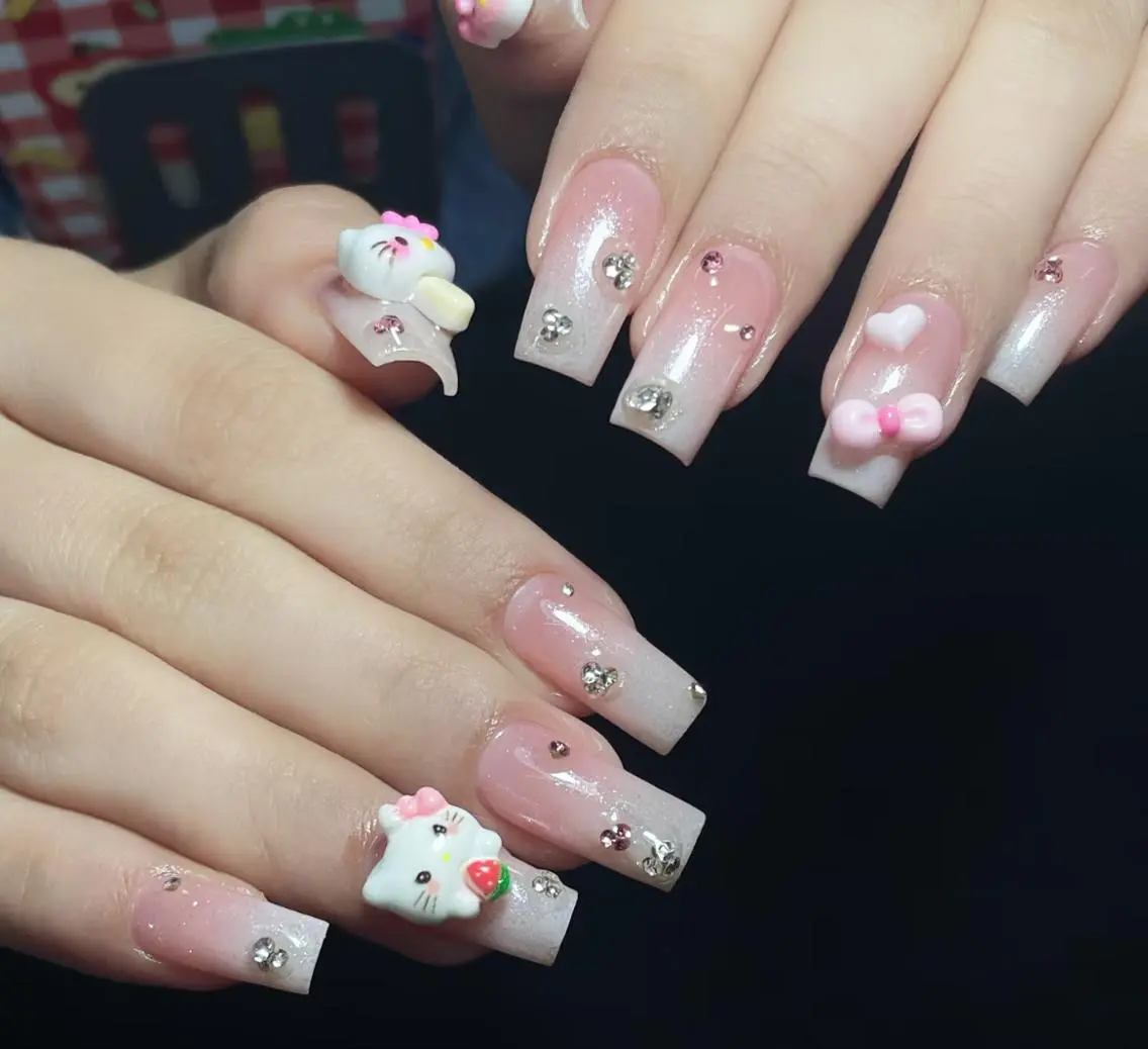 ネイル ハンドネイル 🎀 Ayaka_nailのネイルデザイン