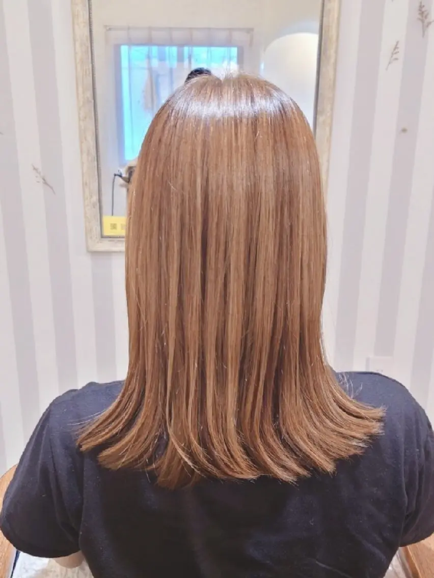 カット＋ヘアカラー＋Aujuaトリートメントの写真