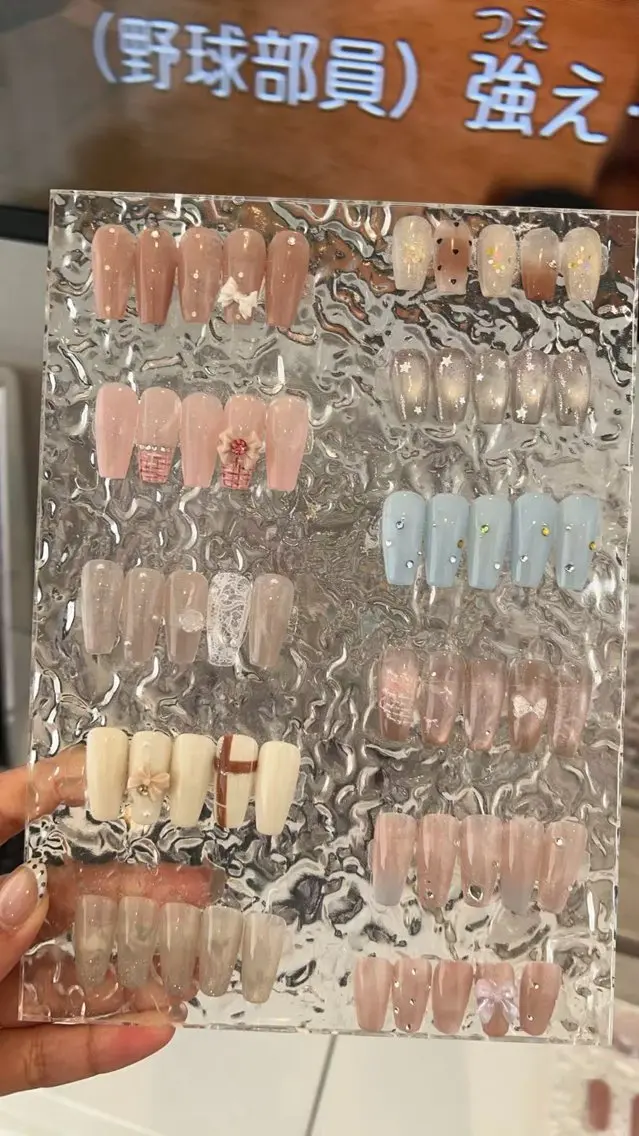 ネイル CHERIRNAIL ミキのネイルデザイン