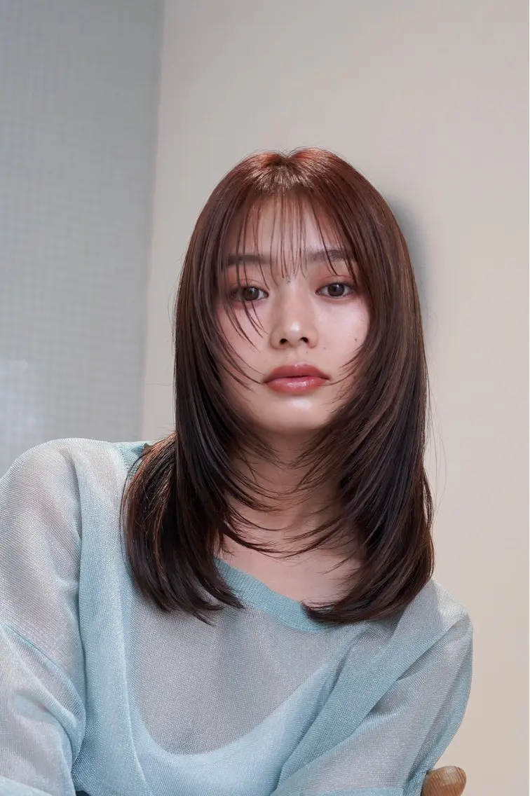 ミディアム ミディアムレイヤー レイヤーカット 髪質改善カラー Unami 太田英寿のヘアスタイル