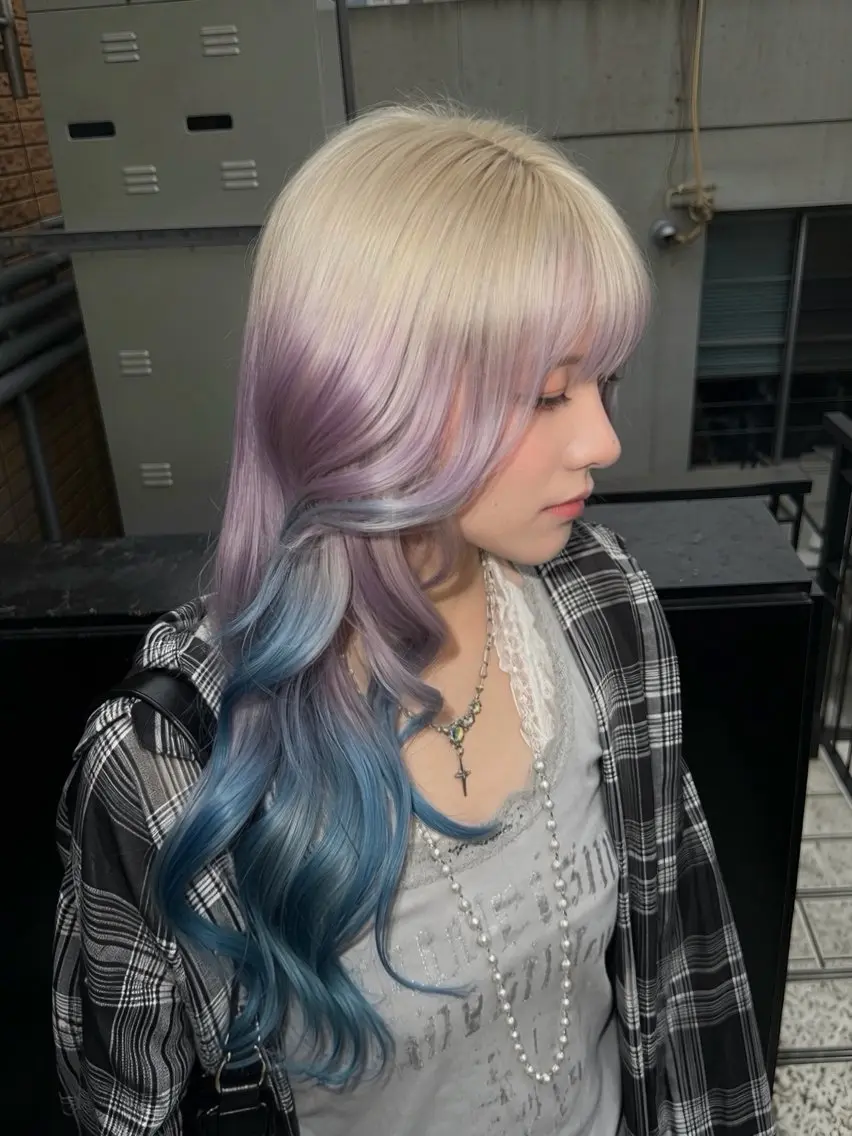 ロング カラー レイヤー×ハイトーン ×デザイン 啓太のヘアスタイル