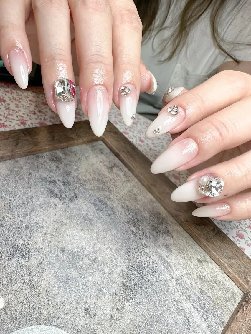 ネイル Unicorn Nail 矢場町店のネイルデザイン