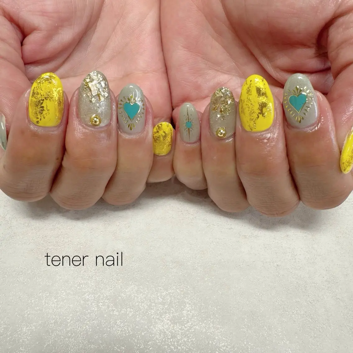 ネイル 黄色 ハンドネイル テネルネイル tener nailのネイルデザイン
